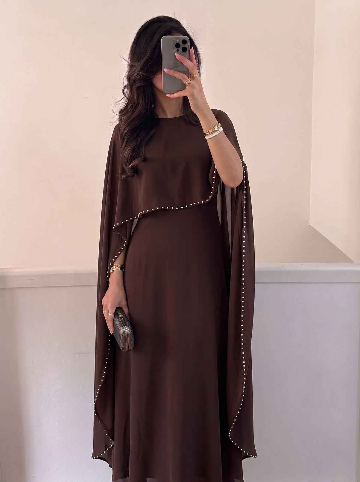 Yara Perlen-Cape-Abaya – Kaffee